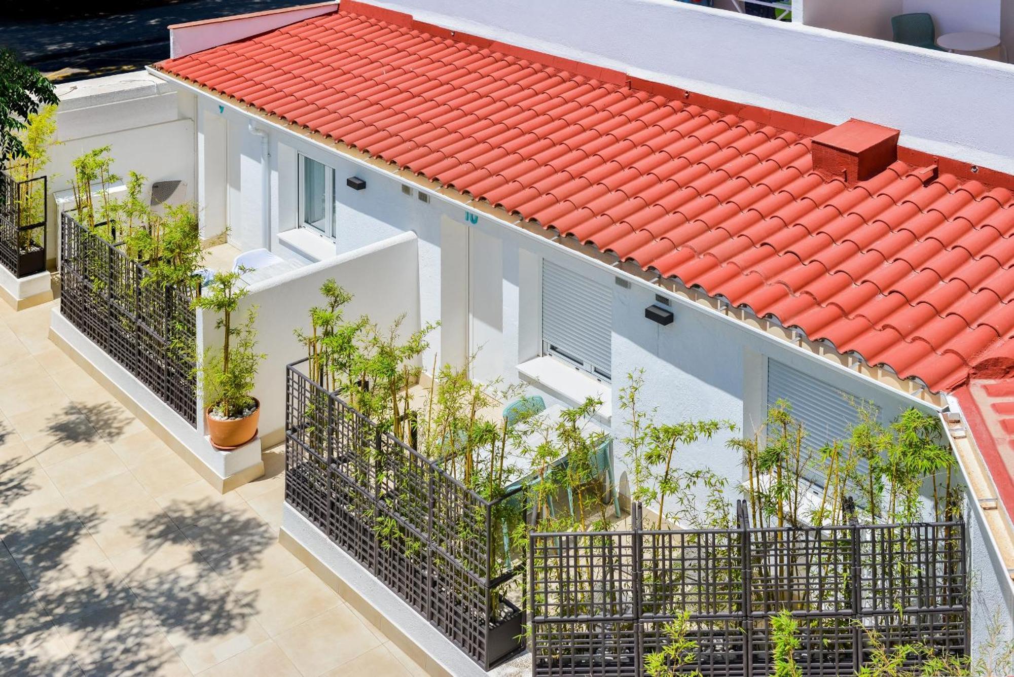 Bamblue Boutique Apartments Пинеда-де-Мар Экстерьер фото