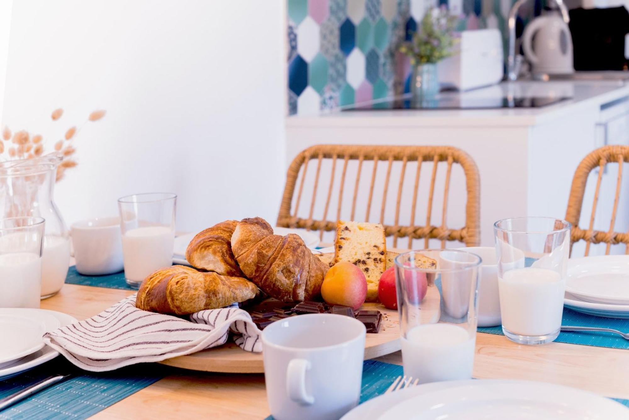 Bamblue Boutique Apartments Пинеда-де-Мар Экстерьер фото
