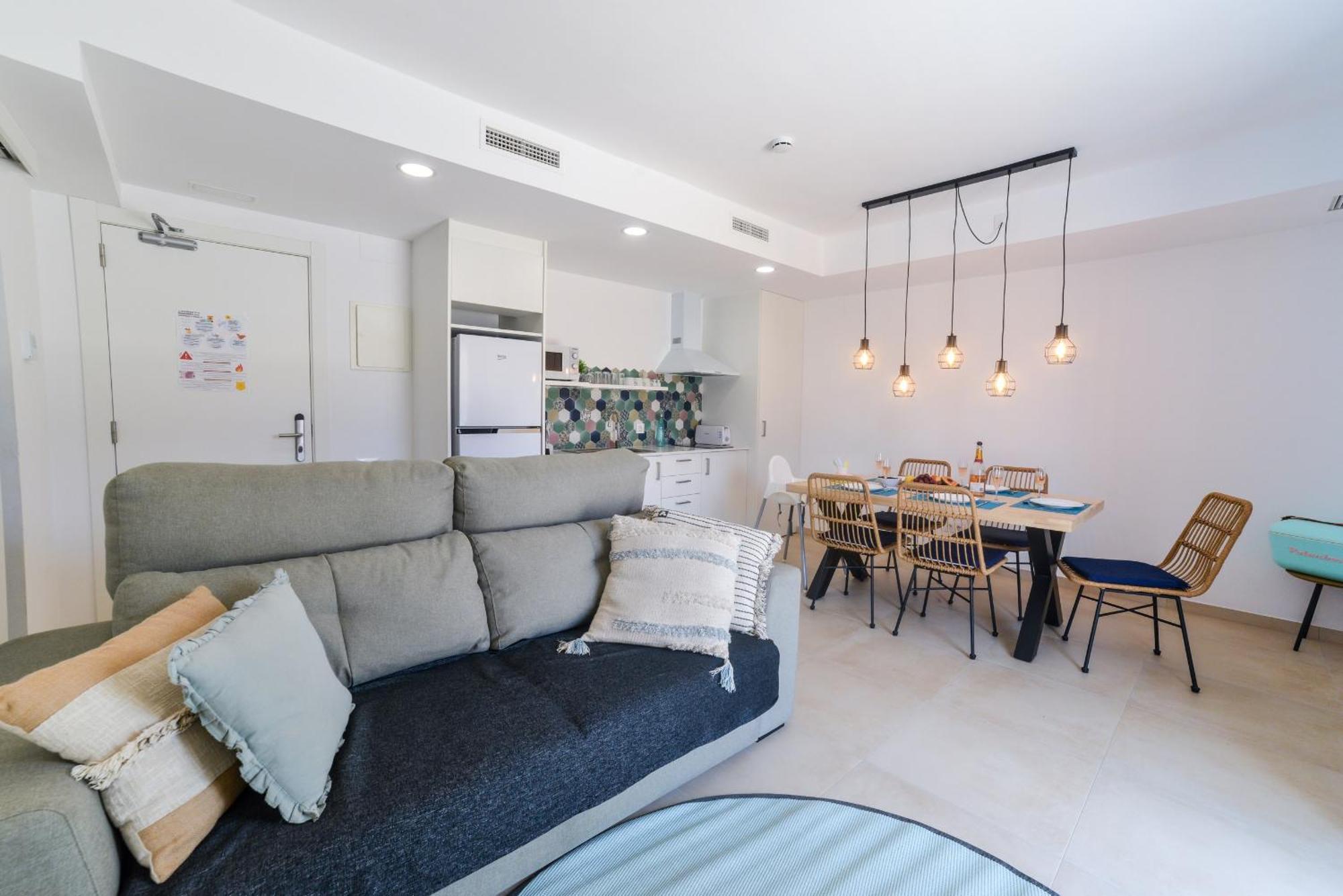 Bamblue Boutique Apartments Пинеда-де-Мар Экстерьер фото