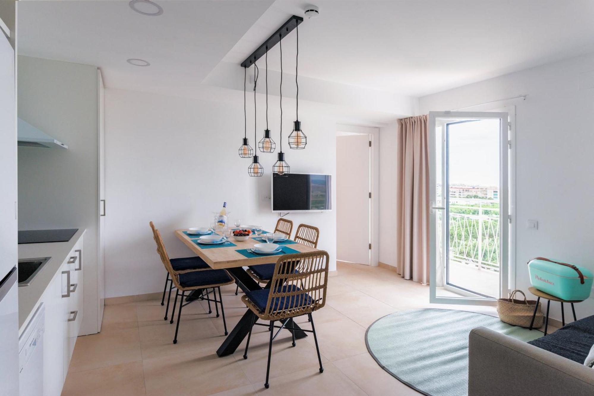 Bamblue Boutique Apartments Пинеда-де-Мар Экстерьер фото