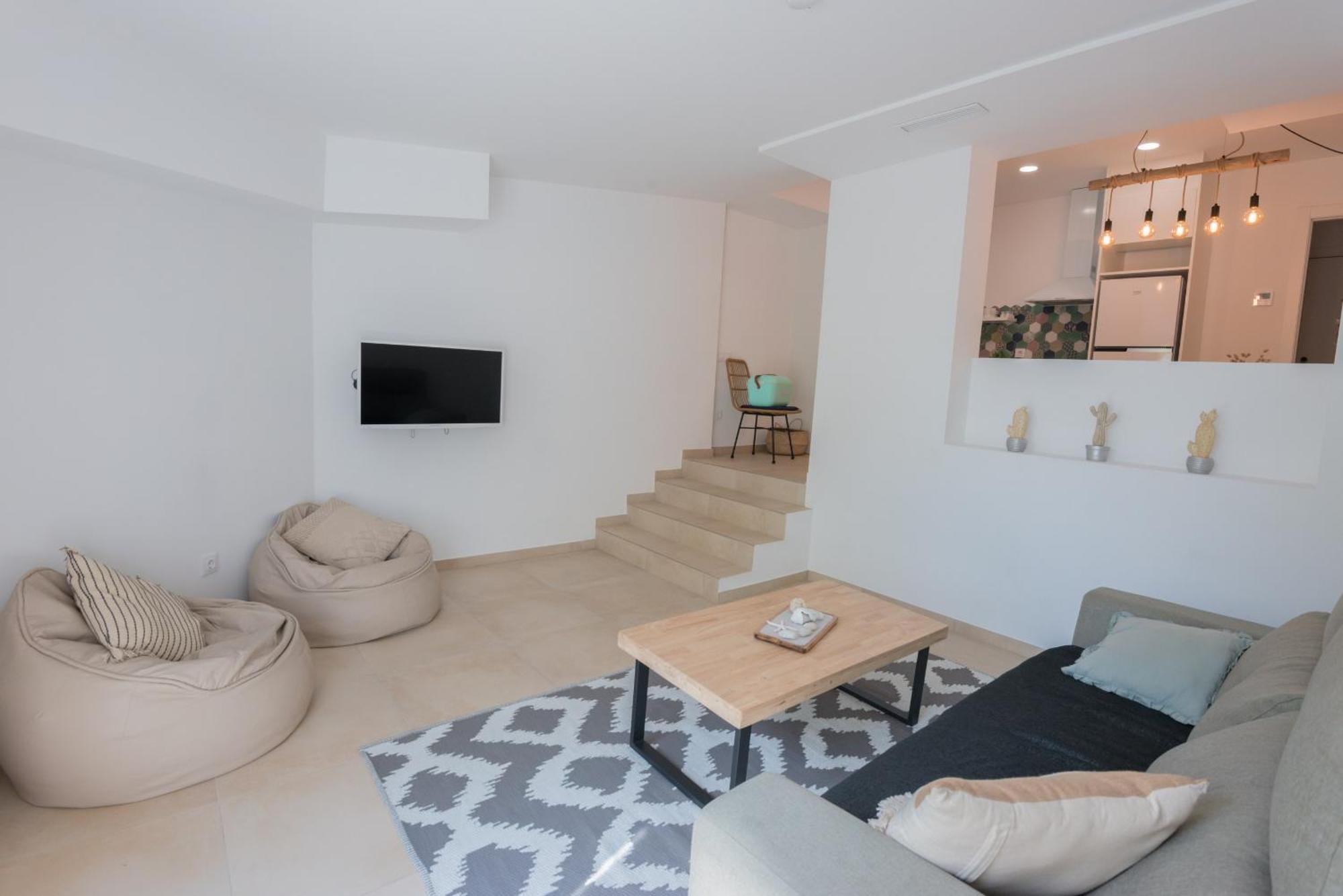 Bamblue Boutique Apartments Пинеда-де-Мар Экстерьер фото