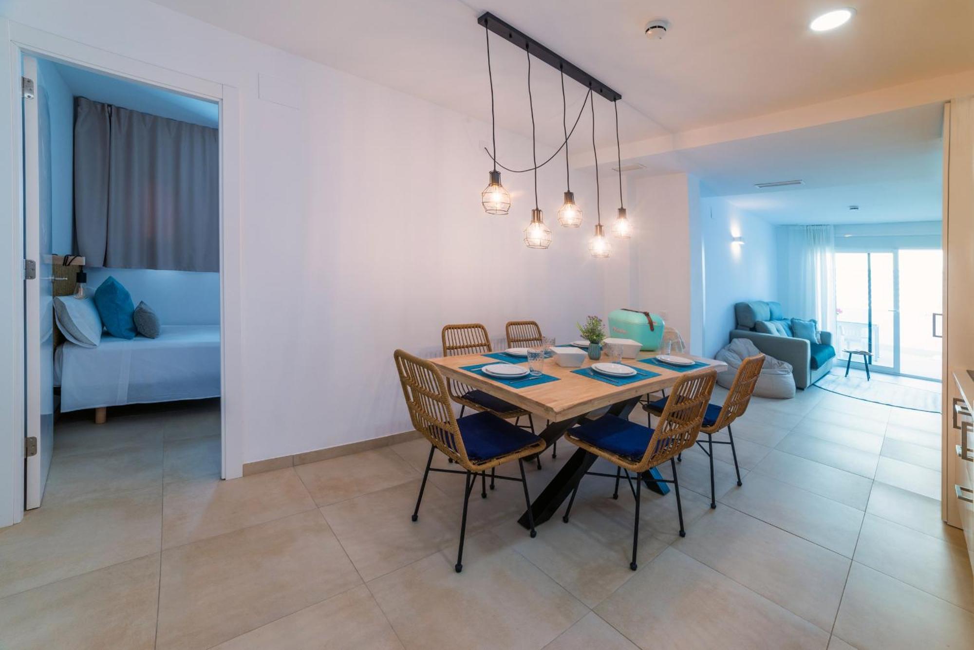 Bamblue Boutique Apartments Пинеда-де-Мар Экстерьер фото