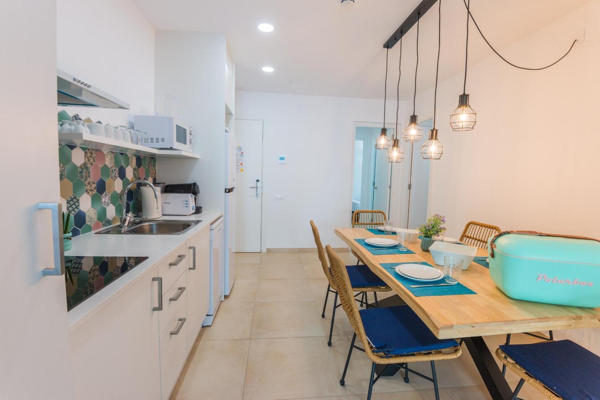 Bamblue Boutique Apartments Пинеда-де-Мар Экстерьер фото